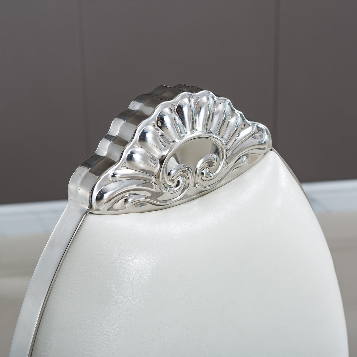 #WHITE/SILVER